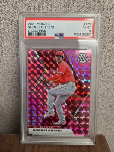 2021 Panini Mosaic Shohei Ohtani Pink Camo #179 Los Angeles Angels