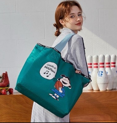 Lesportsac x Peanuts Charlie Brown Snoopy Large tote bag Reversible