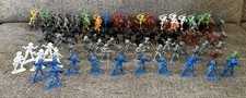 Lot Of 90 Vtg Plastic Cowboys, Indians, Soldiers Animals Hong Kong 60s-80s READ