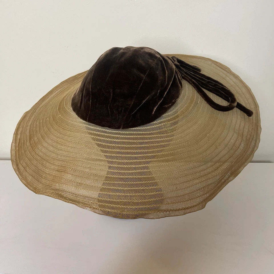 Vtg G Howard Hodge Brown Velvet Mesh Wide Brim Cartwheel Hat Bow 40s 50s - Image 4 of 4