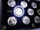 1942-1945 WWII "GEM" UNCIRCULATED JEFFERSON WARTIME 35% SILVER NICKEL COIN SET.! — photo 3