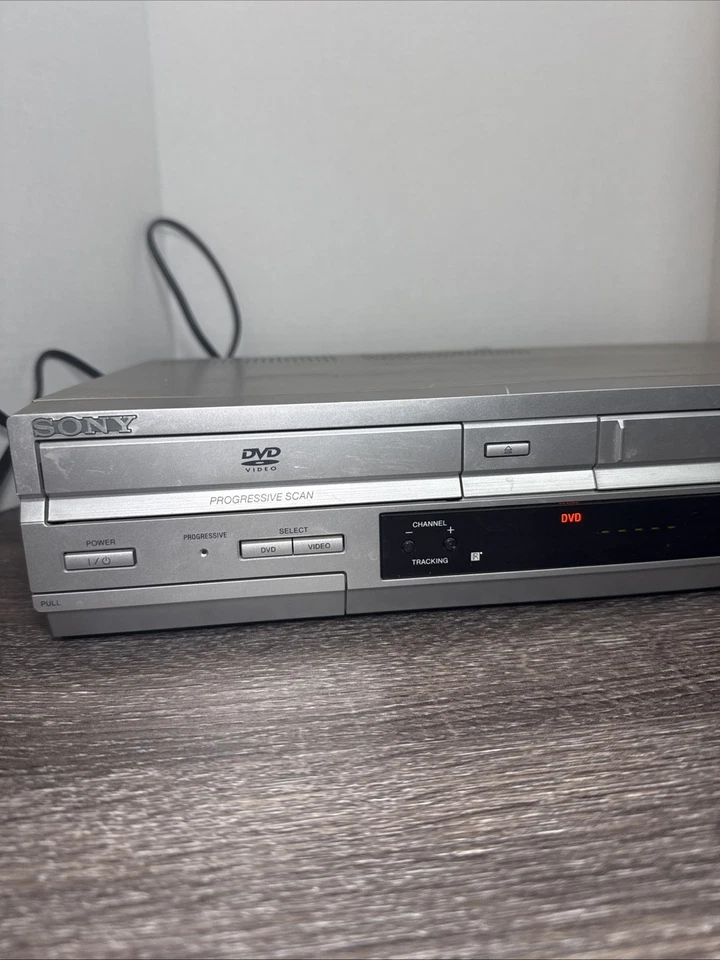 Sony DVD VCR Combo Player SLV-D251P Cinza Prata Gravador VHS Hi-Fi Testado - Imagem 2 de 4