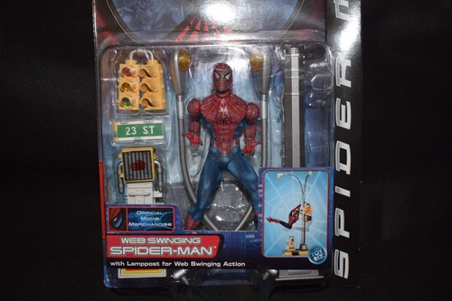ToyBiz Spider-Man Movie Web Swinging Action Spider-Man Figure #60 - Picture 2 of 6