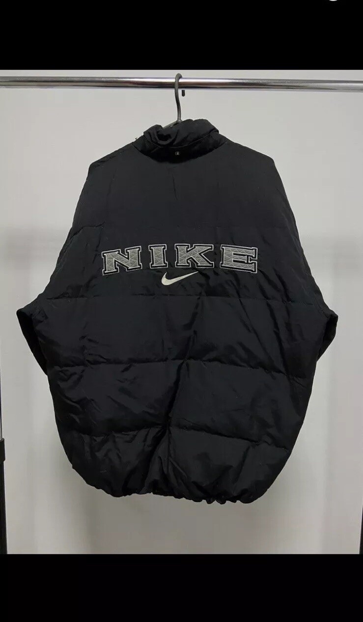 Nike Puffer Jacket Big Spell Out Logo Zip Vintage 90s Style Y2K-image