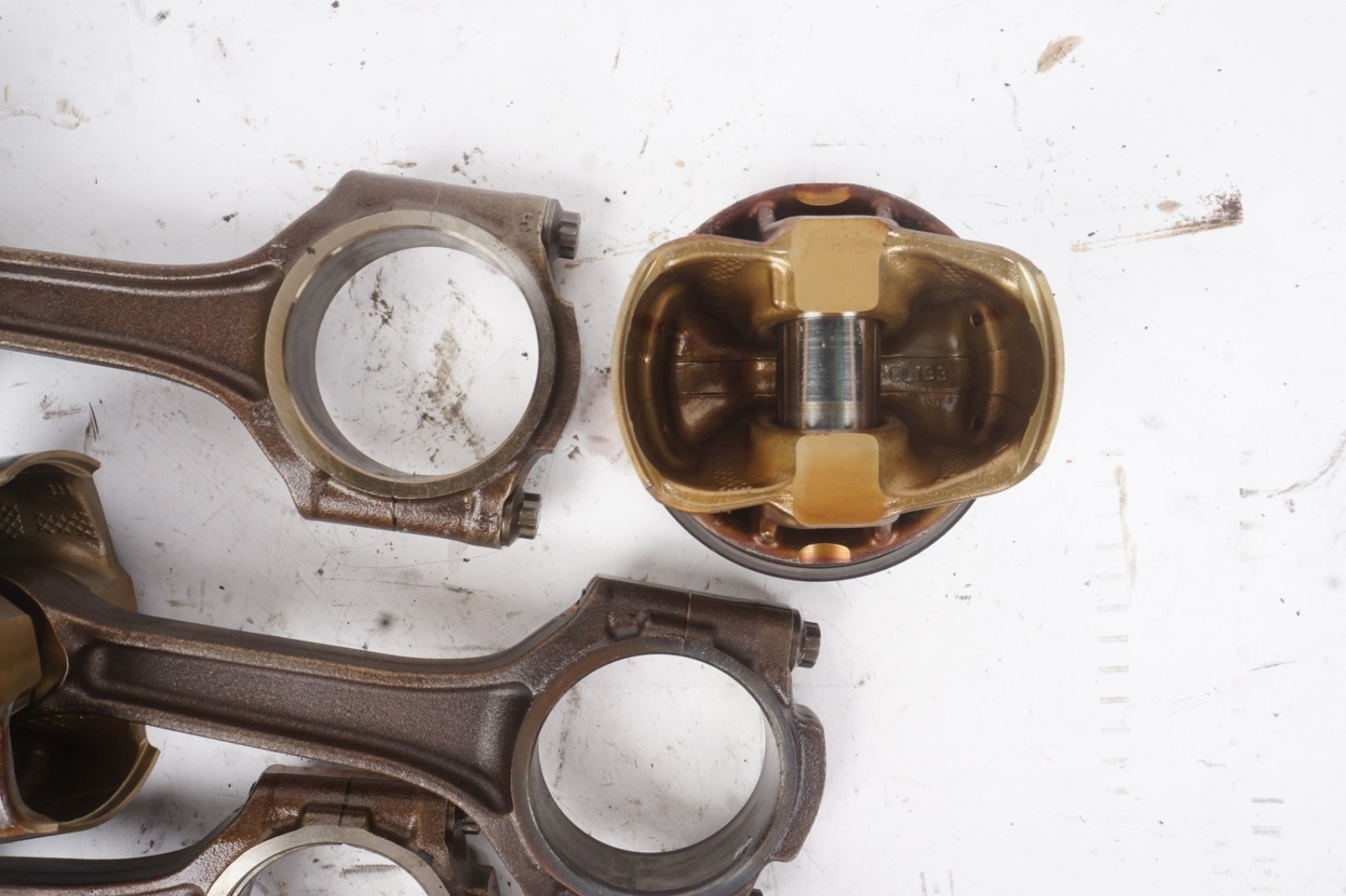 2014 - 2020 Maserati Ghibli 3.0L Right Piston & Connecting Rod Set 5