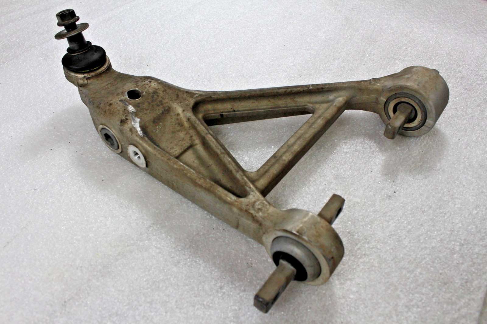 Ferrari California, RH, Right, Front Lower Control Arm, Used, P/N 262526