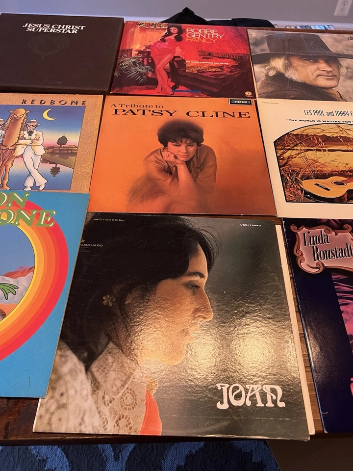 Lot of 10 Vintage  12" Vinyl Record Albums Including Patsy Cline Joan Baez Leon — 第 3/4 张图片