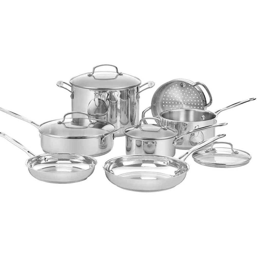 Batterie de cuisine Cuisinart en acier pour préparer de grands dîners en famille