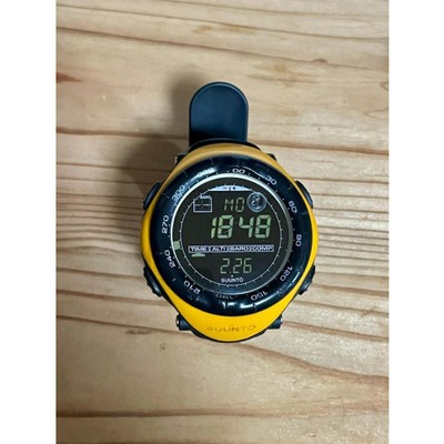 SUUNTO VECTOR Suunto Vector Black/Yellow Altimeter Barometer