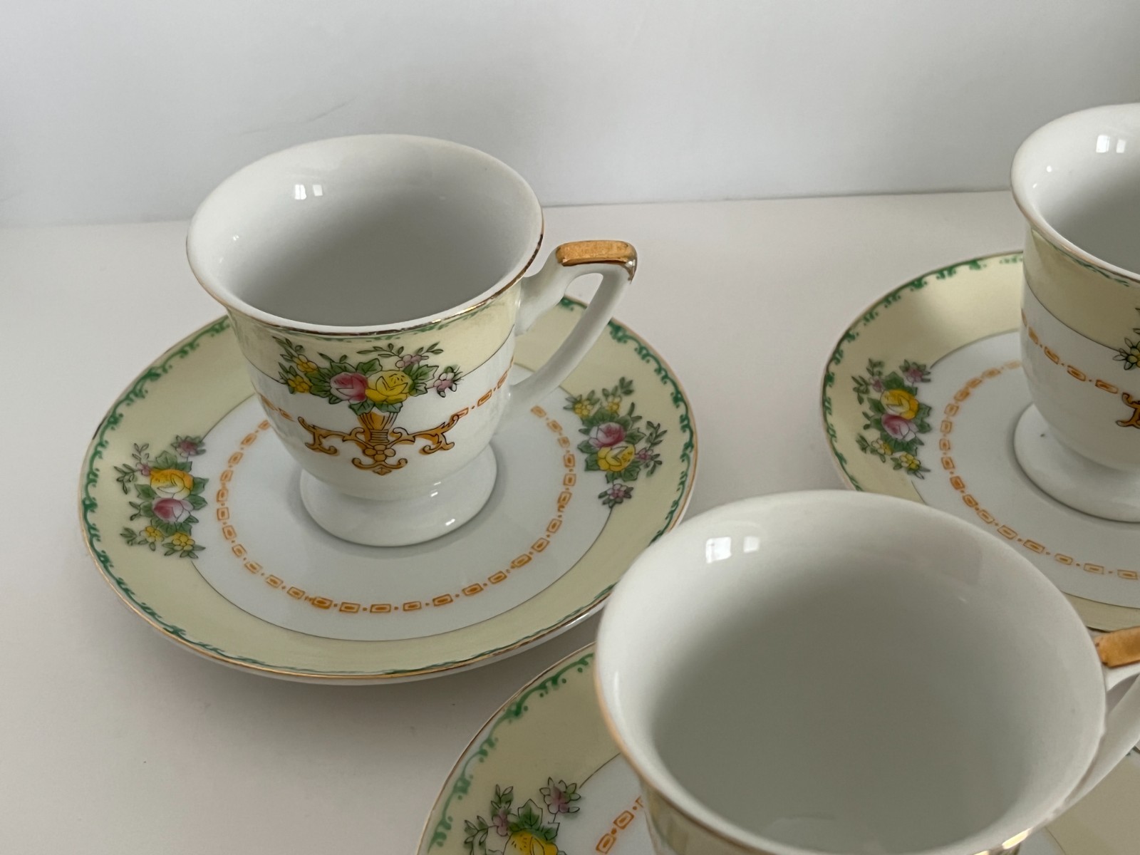 Vintage Porcelain Mini Tea Cups & Saucers JAPAN Set of 8