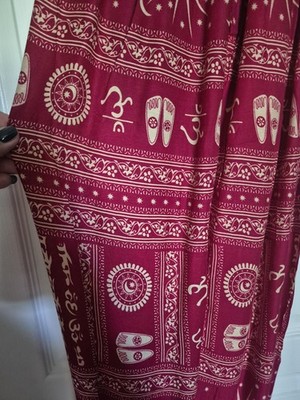 Om Print Pants Harem pants with pockets Red