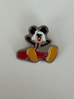 RunA Mickey Mouse Clock Cleaners #1 - Filmography Collection 2002 Disney Pin D3
