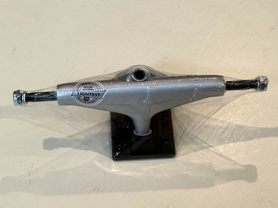 Tensor Mag Light Skateboard Truck Reflect Silver Black Hollow Kingpin Single NEW