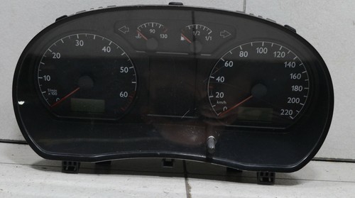 VW Polo 9N 1,4 FSI Bj 2003 1,4 AXU 63KW 86PS Tacho Kombiinstrument #85118-E65