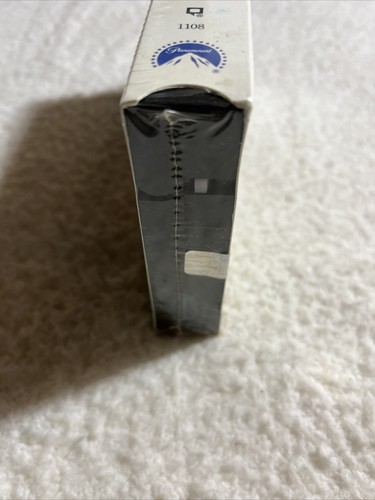 Grease VHS Sealed Vintage 1990 movie Paramount Watermark Sticker New - Picture 3 of 6