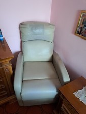 poltrona reclinabile elettrica