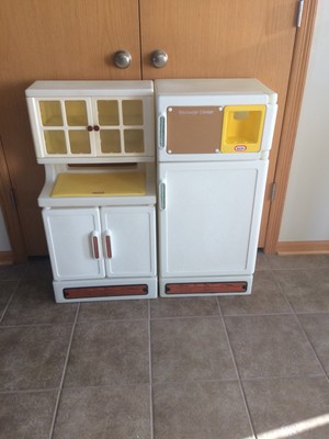 little tikes fridge