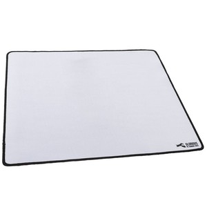 glorious pc gaming race mouse pad