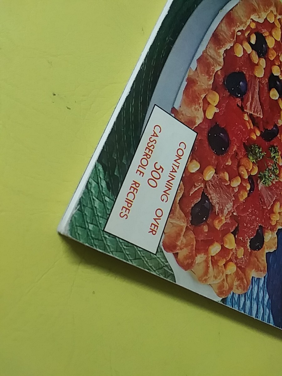 1968 Vintage Casserole Cookbook by Favorite Recipes Press