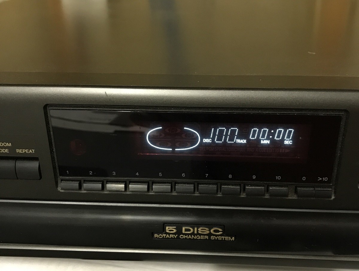 Technics SL-PD867 MASH 5 Disc CD Changer Player - No Remote