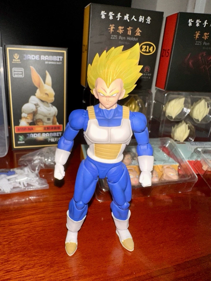 SH Figuarts Dragon Ball Z Beast Deities Vegeta Super Saiyan B015 + Extras Clear - Image 3 of 4