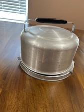 vintage aluminiowy nośnik na ciasto