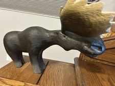 VINTAGE ADORABLE BIG SKY CARVERS LARGE HEAVY WOODEN MOOSE STATUE & FREE SHIPPING