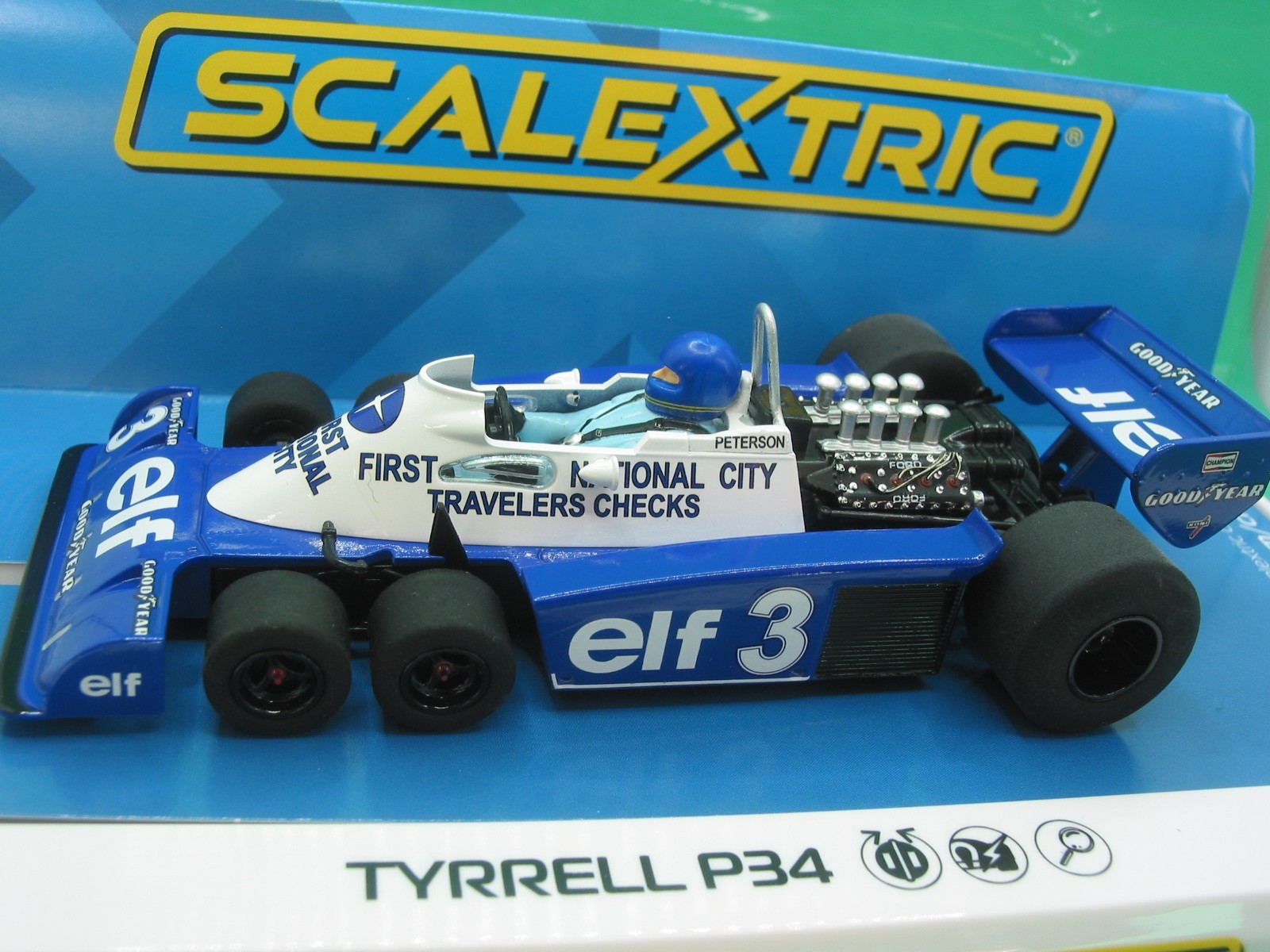 カレラデジタル132スロットカー「シボレー デコン モンツァ」美