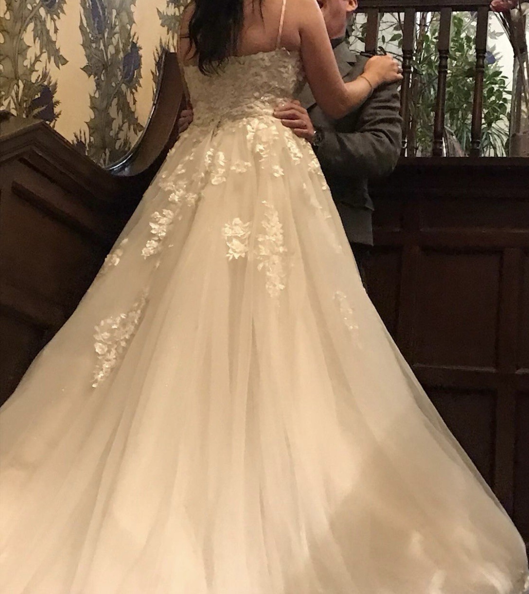 Wedding dress Size 12 plus matching veil image 6