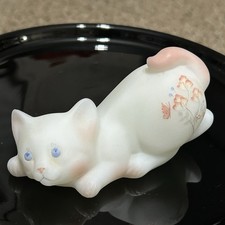 Fenton Peach Meadow Blooms Opal Satin Crouching Cat Kitten Hand Painted Signed