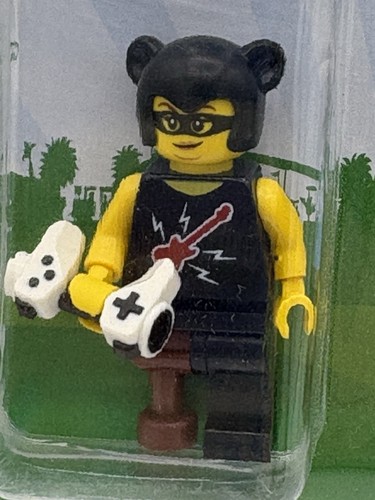 Legoland 3 RARE Minifigs Lego 853607 - 6417605 Blister Pack 2016 - Picture 2 of 7