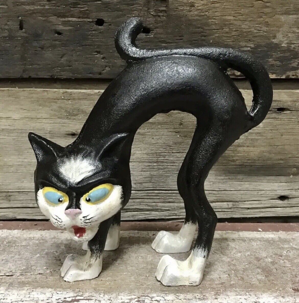 Black Cat Scaredy Cat Cast Iron Halloween Figurine Door Stop, 7.5 x 7