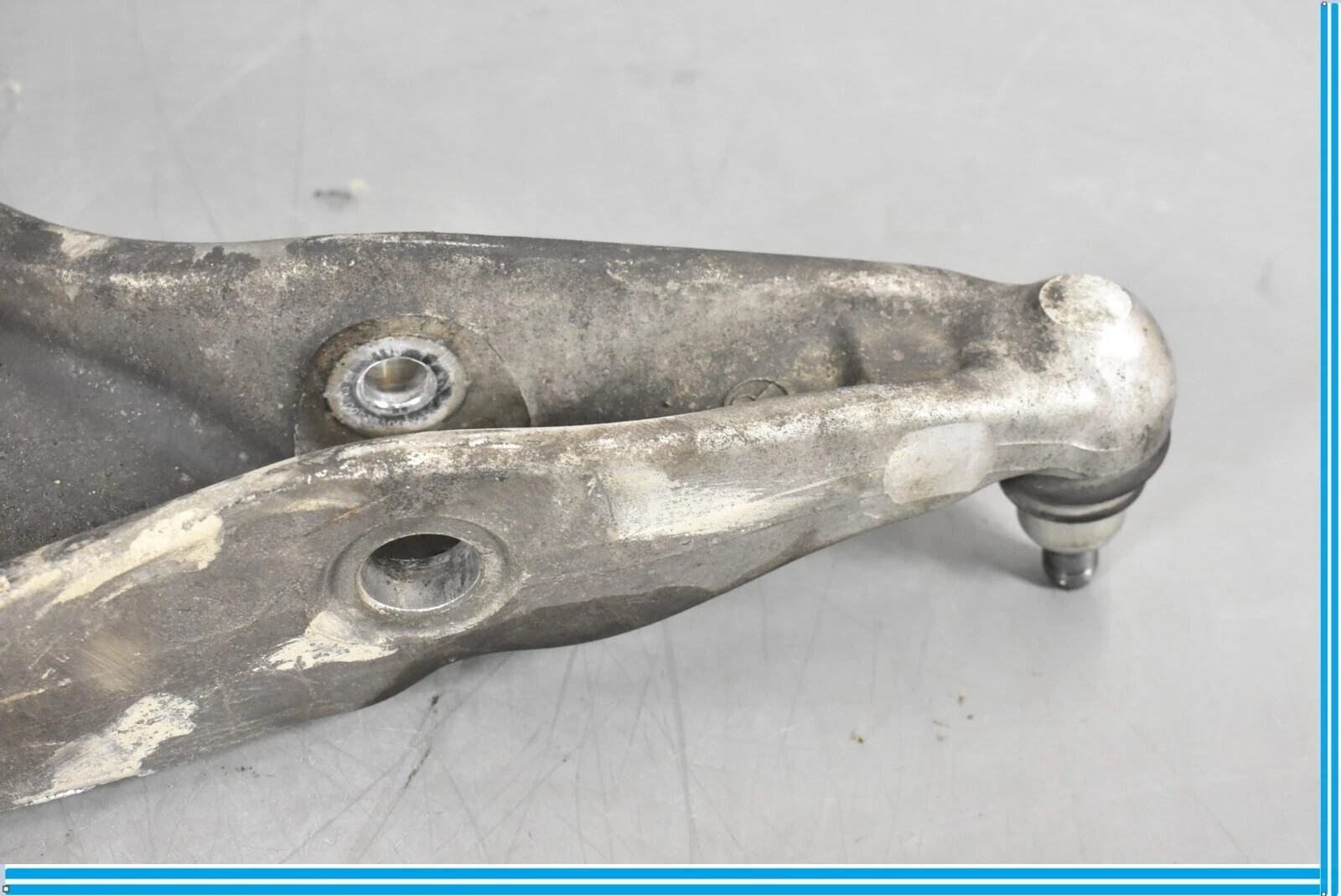 14-16 Maserati Quattroporte M156 Front Right Side Lower Control Arm OEM