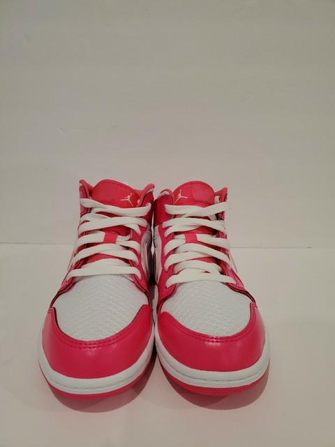 air jordan 1 mid white black hyper pink
