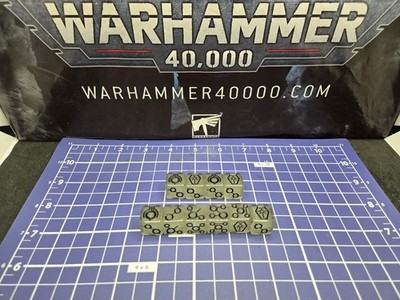 Warhammer 40k Necrons x10 Clear Neon Green Dice Set Glow In Dark