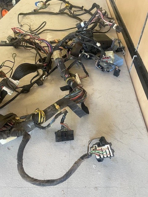 1994-1997 DODGE RAM 1500 2500 3500 DASH WIRING HARNESS 56020570 16238-M OEM - Image 3 of 4