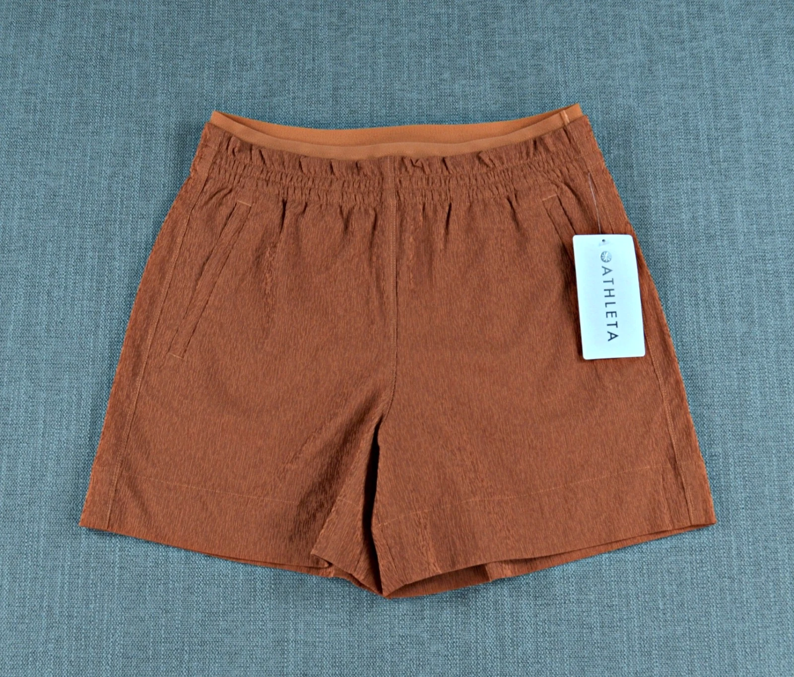 Athleta Shorts Women's 6 Orange Echo Breathable Stretch Quick Dry Activewear NWT
Opens in a new wind