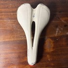 Specialized Toupe Saddle 143mm Wide Chromoly Rails Road Bike Seat White — photo 1