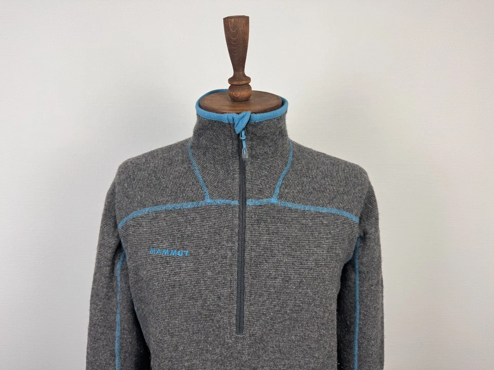 Mammut Swiss Tech Gray Wool 1/2 Zip High Neck Winter Hiking Sweater Sz M/L - Image 2 of 4