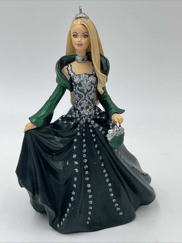 Hallmark Keepsake Special 2004 Edition Celebration Barbie Ornament No. 5 GUC