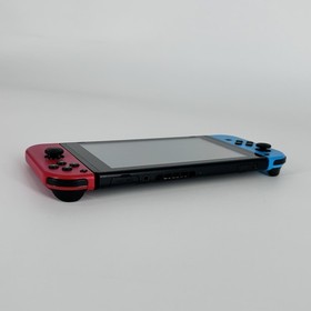 Nintendo Switch Original Handheld Console Black 32GB w/ Charger - Good