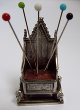 LOVELY ENGLISH ANTIQUE 1901 STERLING SILVER NOVELTY CORONATION CHAIR PIN CUSHION
