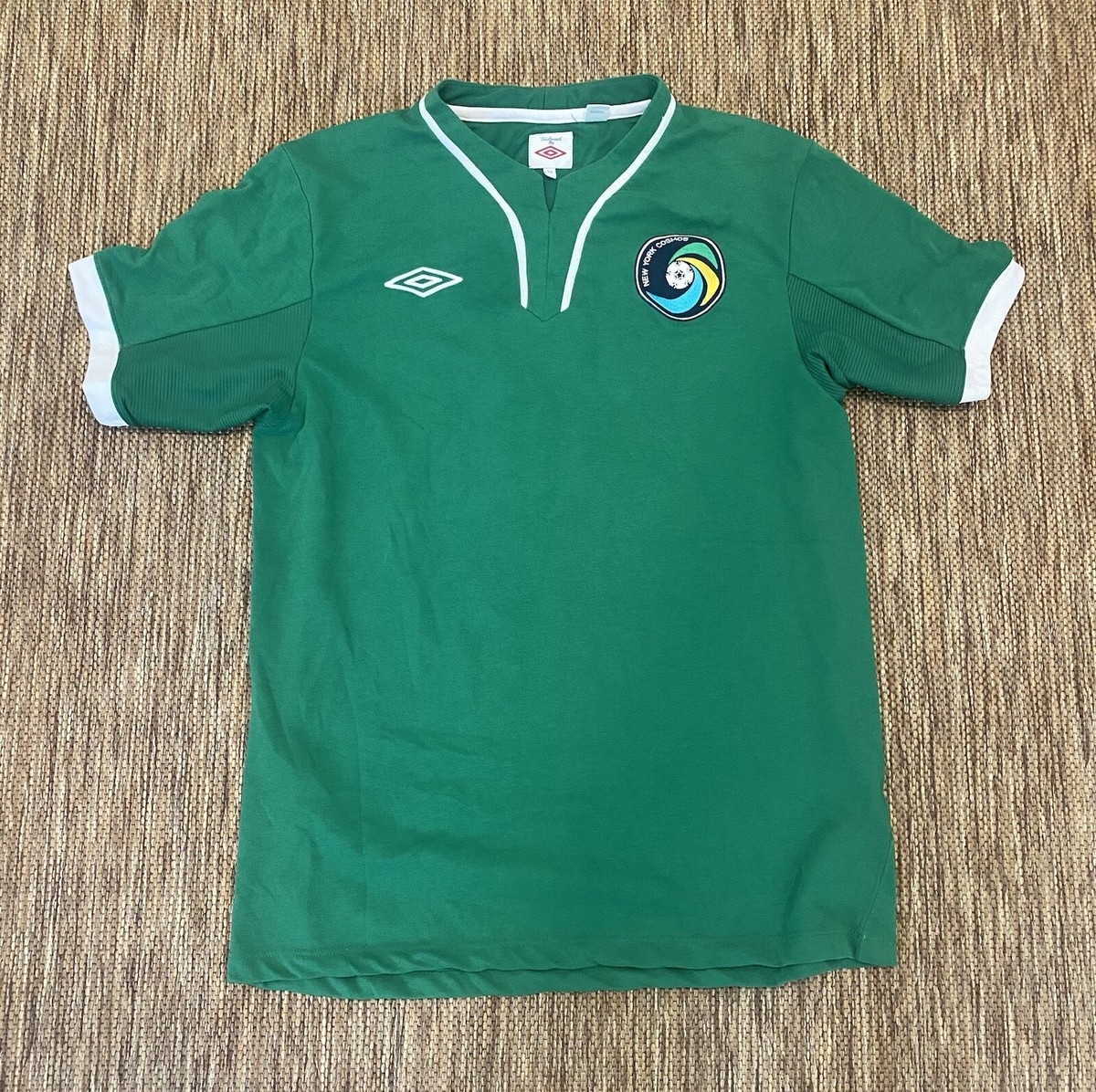 Umbro NEW YORK COSMOS ユニタイプシャツ　XXL新品未使用 2011-12 New York Cosmos Umbro Sweat Top (XXL)