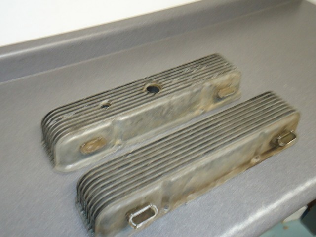 Vintage Cal Custom Aluminum Finned Valve Covers Set 40 2050 Small Block Chevy For Sale Online Ebay