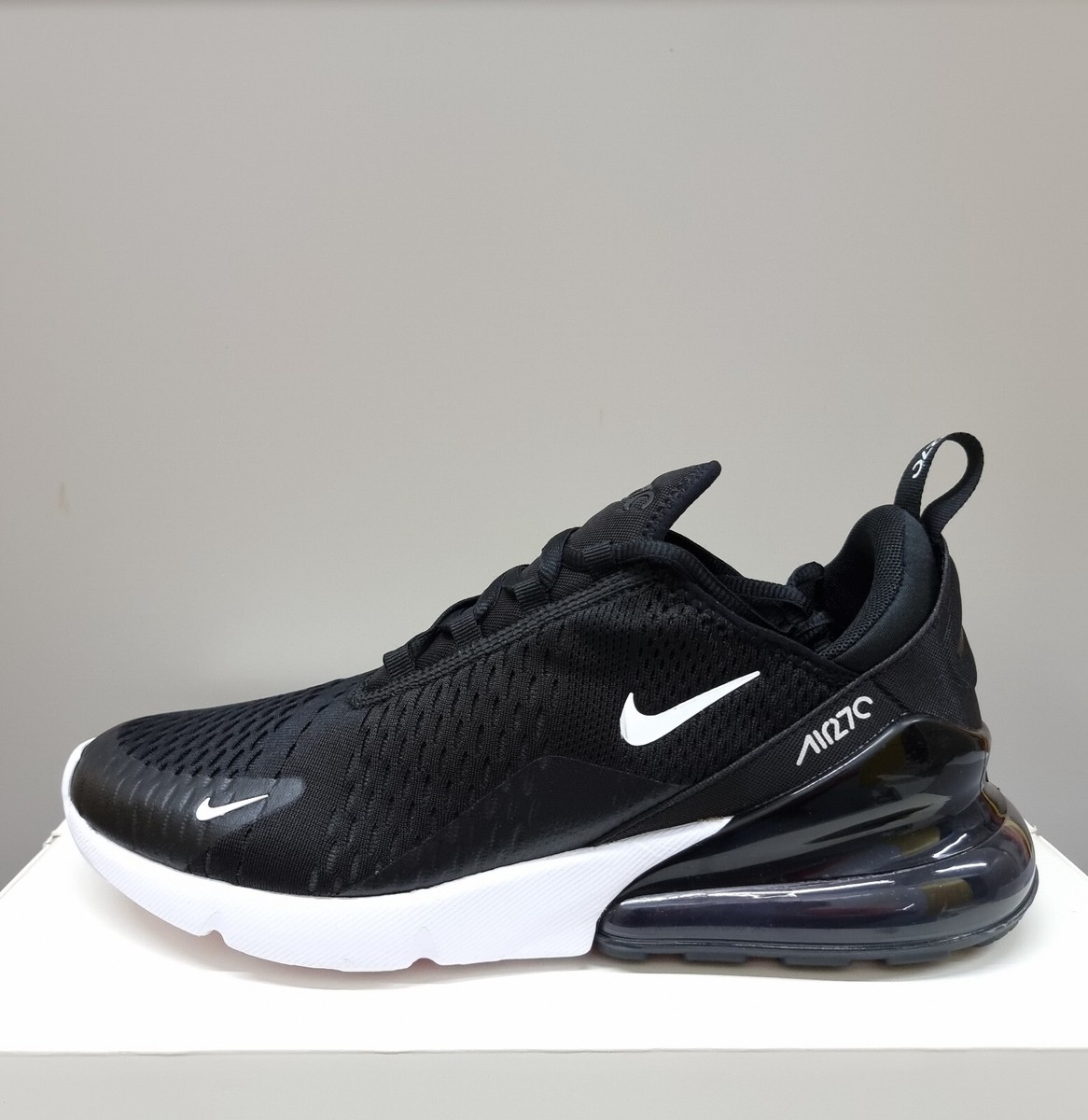 nike air max 270 zipper
