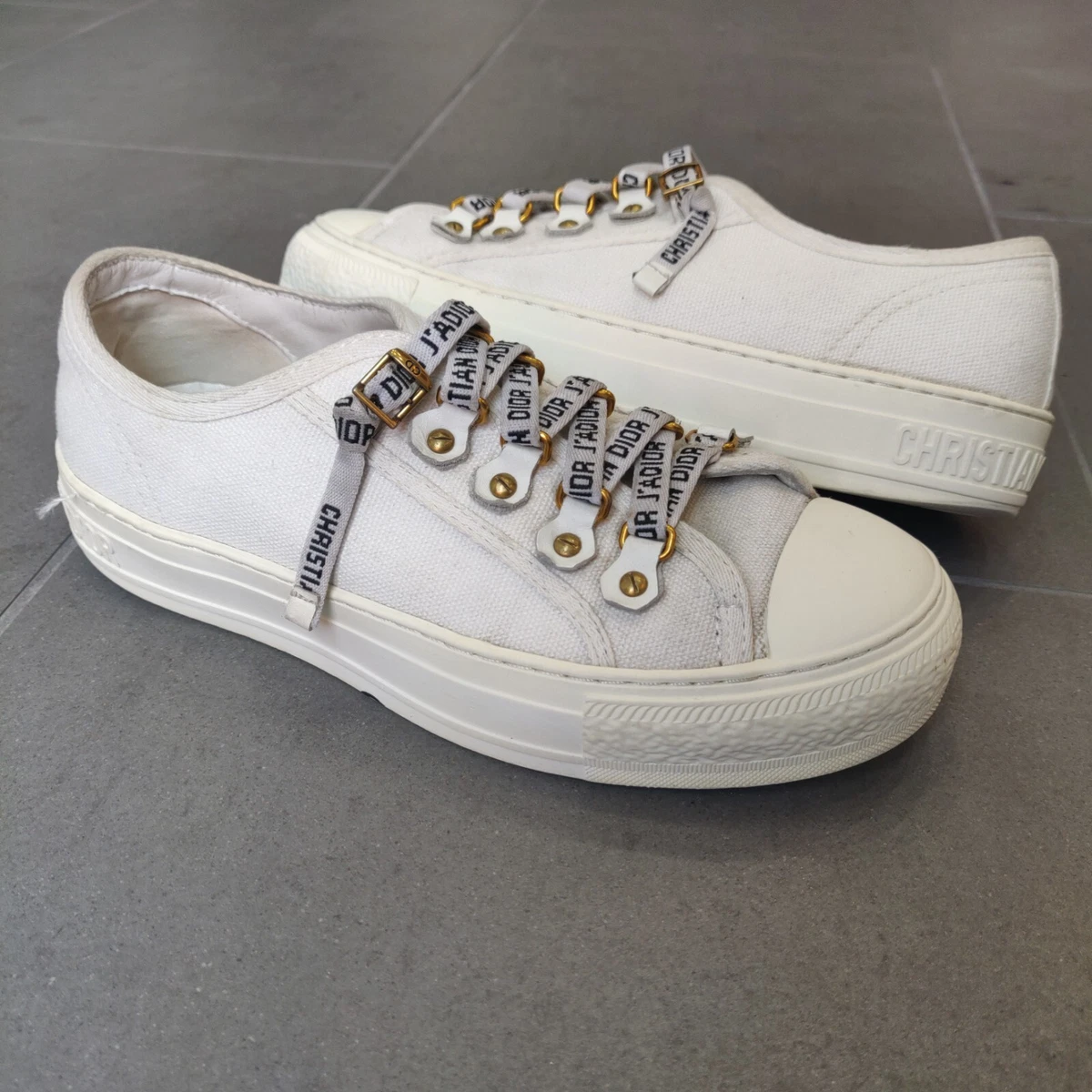 Dior 2019 shoes sales