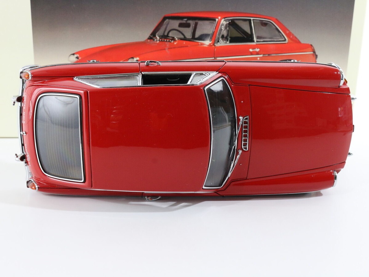 MGB GT COUPE MK Ⅱ 1/18 レッド MGB GT Coupe MK II 69 (red) - Die-cast model - AutoArt 76601