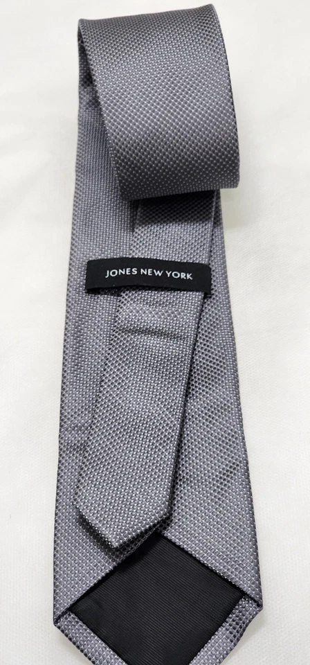 Jones New York 100% 真丝领带男式银色小号方格领带  — 第 3/4 张图片