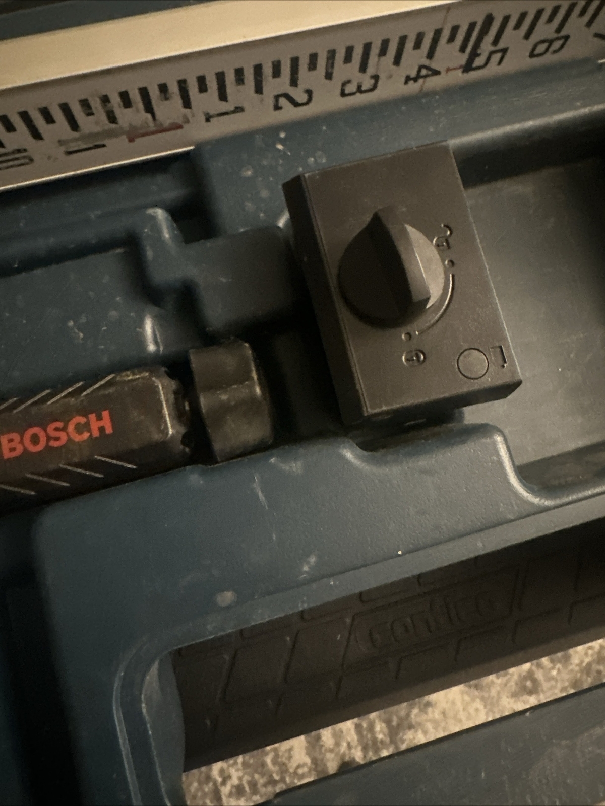 Bosch GRL100020HV Red 1000ft Self Leveling Outdoor Rotary Laser w