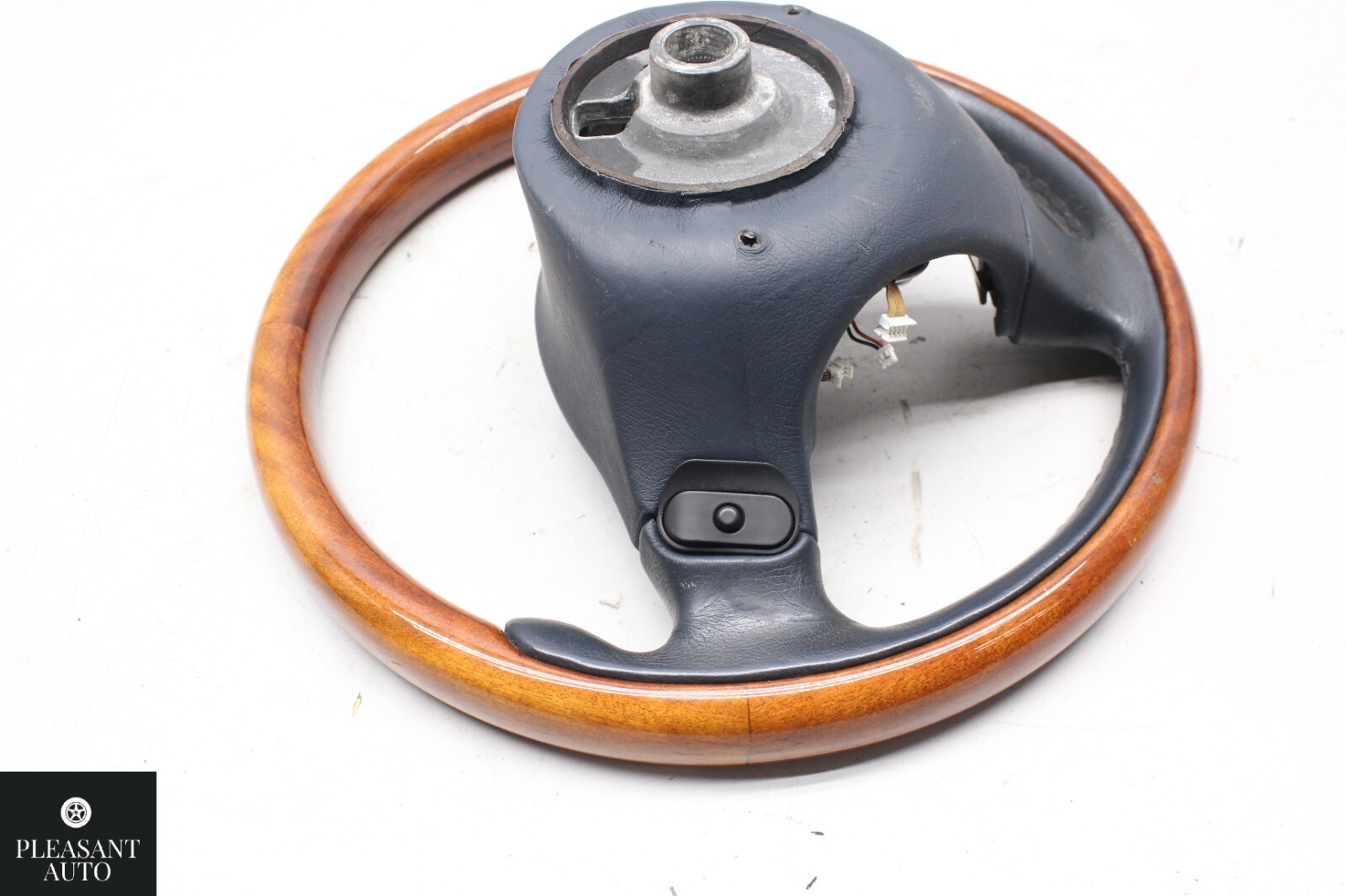 2004 2005 2006 2007 2008 2009 Maserati Quattroporte M139 Steering Wheel Blue